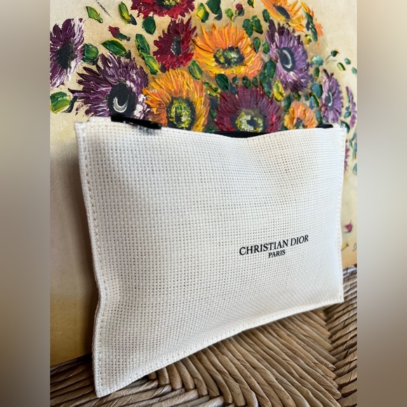 🛑SOLD🛑 DIOR BAG❣️HOST PICK❣️ - Picture 3 of 13